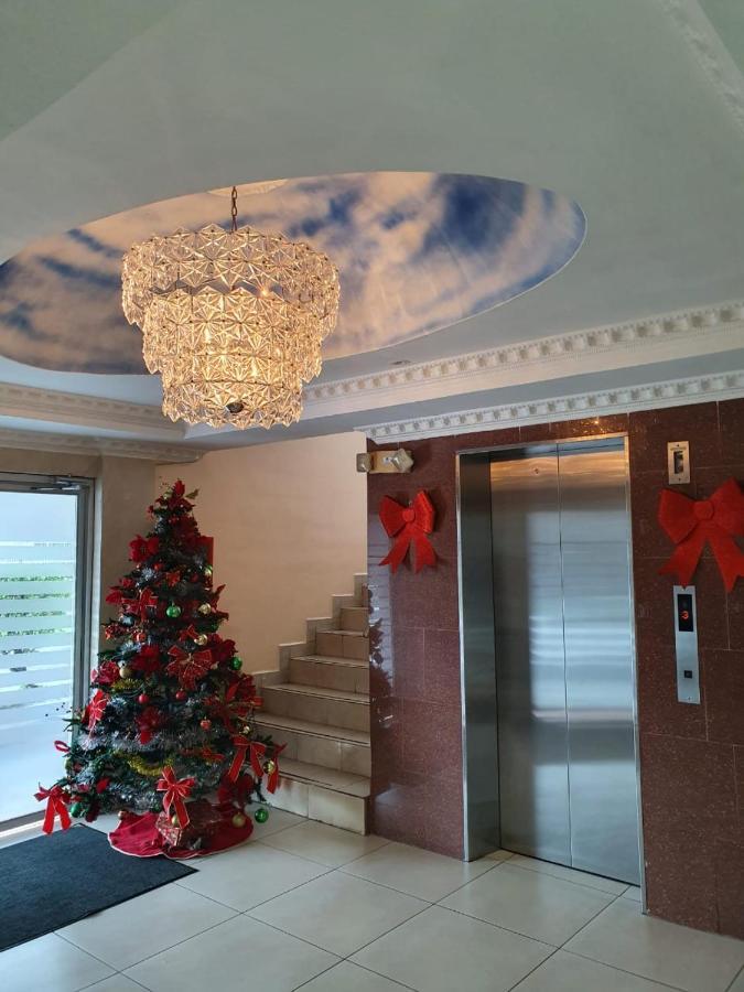 Residencial La Cantora * Panama City